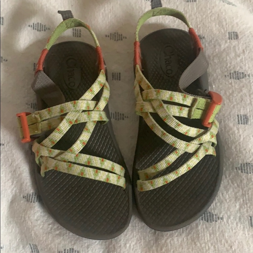Girls chaco sandals